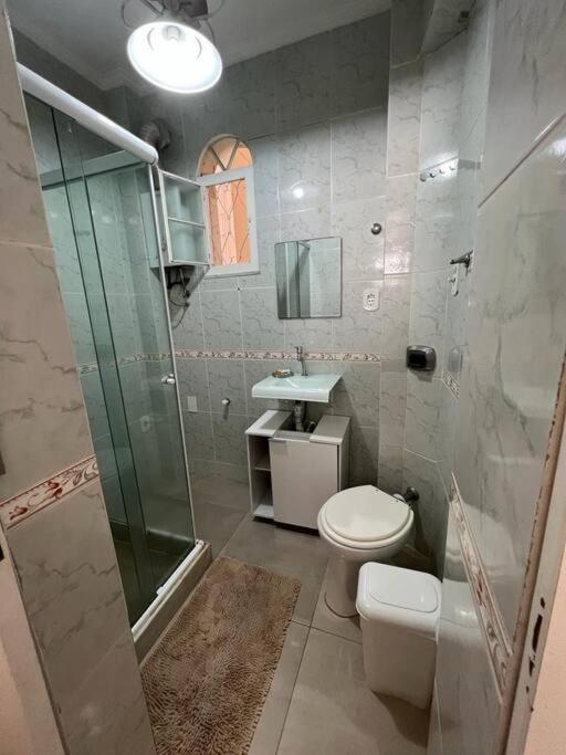 Loft Em Copacabana A Duas Quadras Da Apartemen